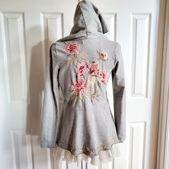 Johnny Was Tops - Johnny Was Embroidered Boho Sweatshirt Small Cottagecore Festival